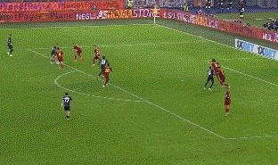 b体育官网-【意甲】VAR取消点球 奥西门致胜球 罗马负那不勒斯