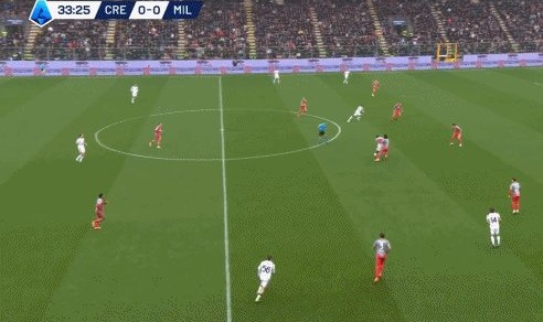 b体育官网-【意甲】两单刀不进就要靠绝杀 AC米兰2比0克雷莫纳