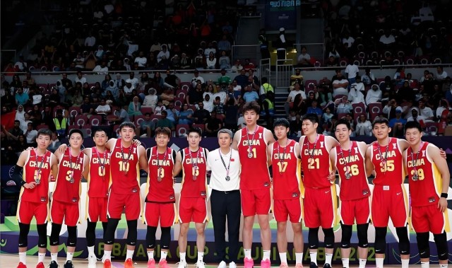 CBA最应该在国家队的两名球员！一人得罪郭士强，一人触碰底线