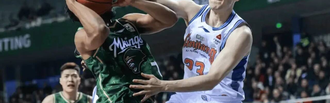 b体育-新疆男篮这也能输？最后时刻落后1分，竟4罚0中，球迷：真丢人啊