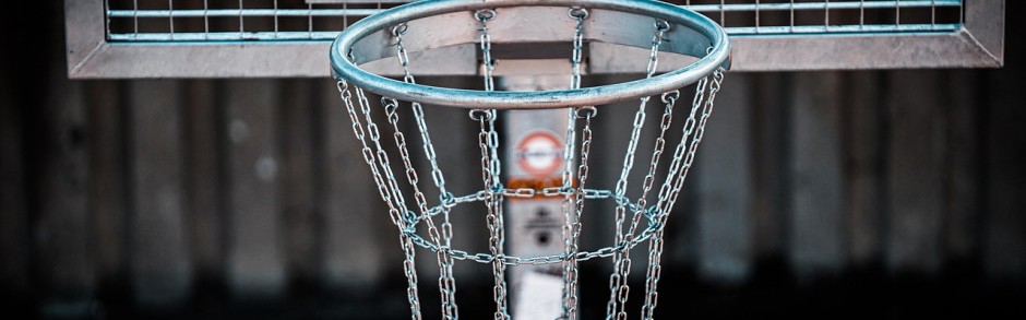 国内媒体人：从辽宁男篮的官宣内容可以看出，是张镇麟想要离开辽宁